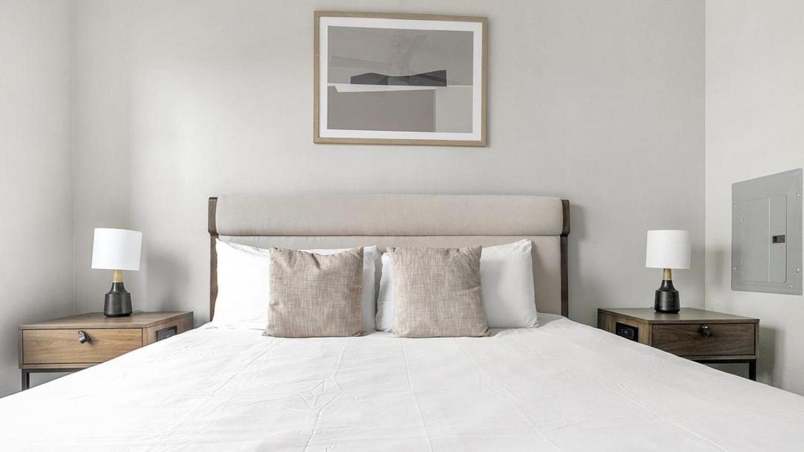 Landing Modern Apartment With Amazing Amenities Austin Buitenkant foto